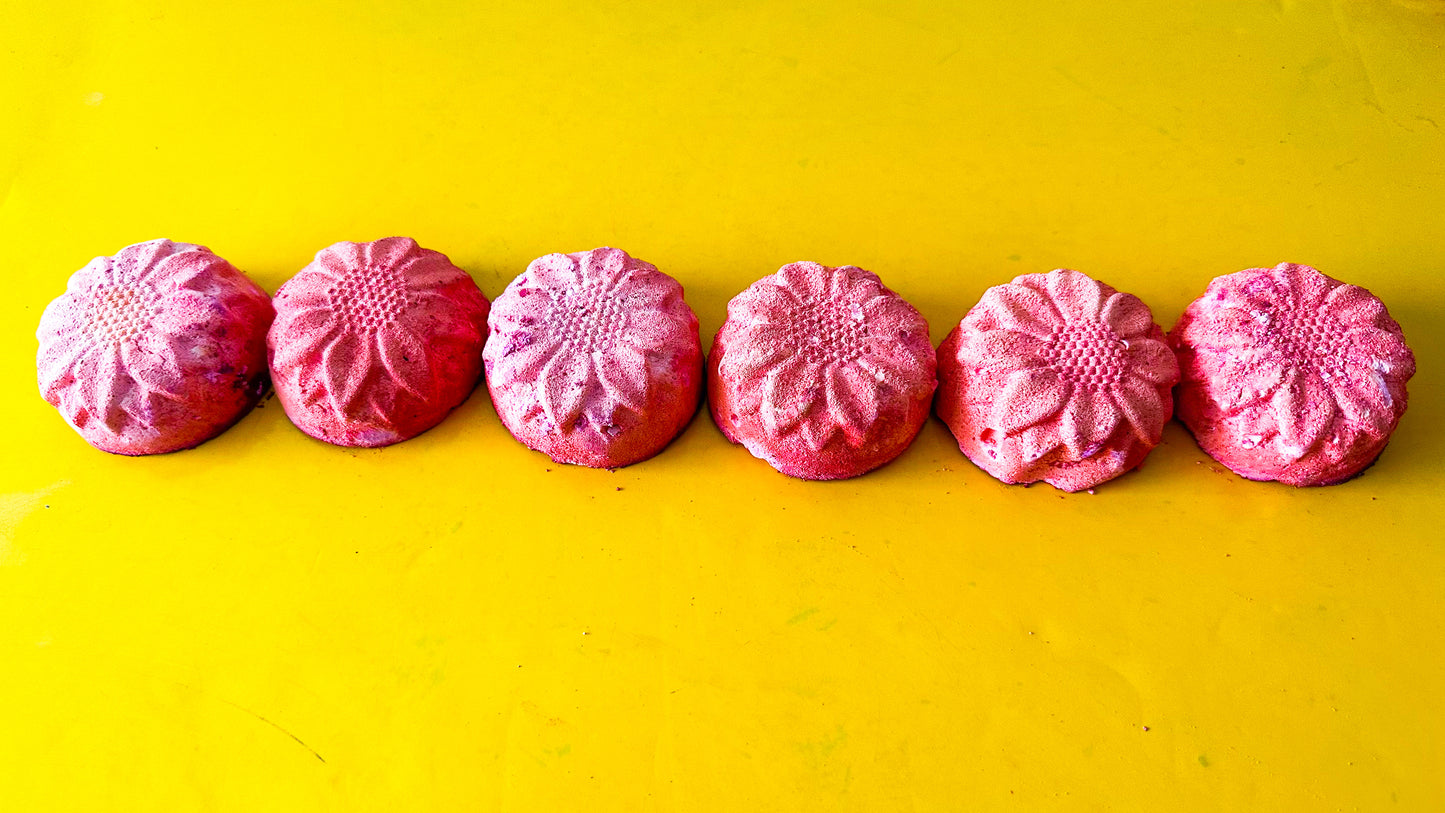 Pale Pink Round Flowers *Set of 6* (JASMRMarie Reforms)