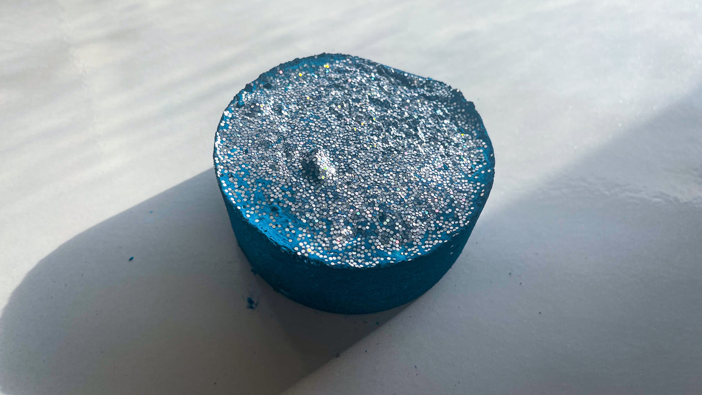 Blue Glitter Round