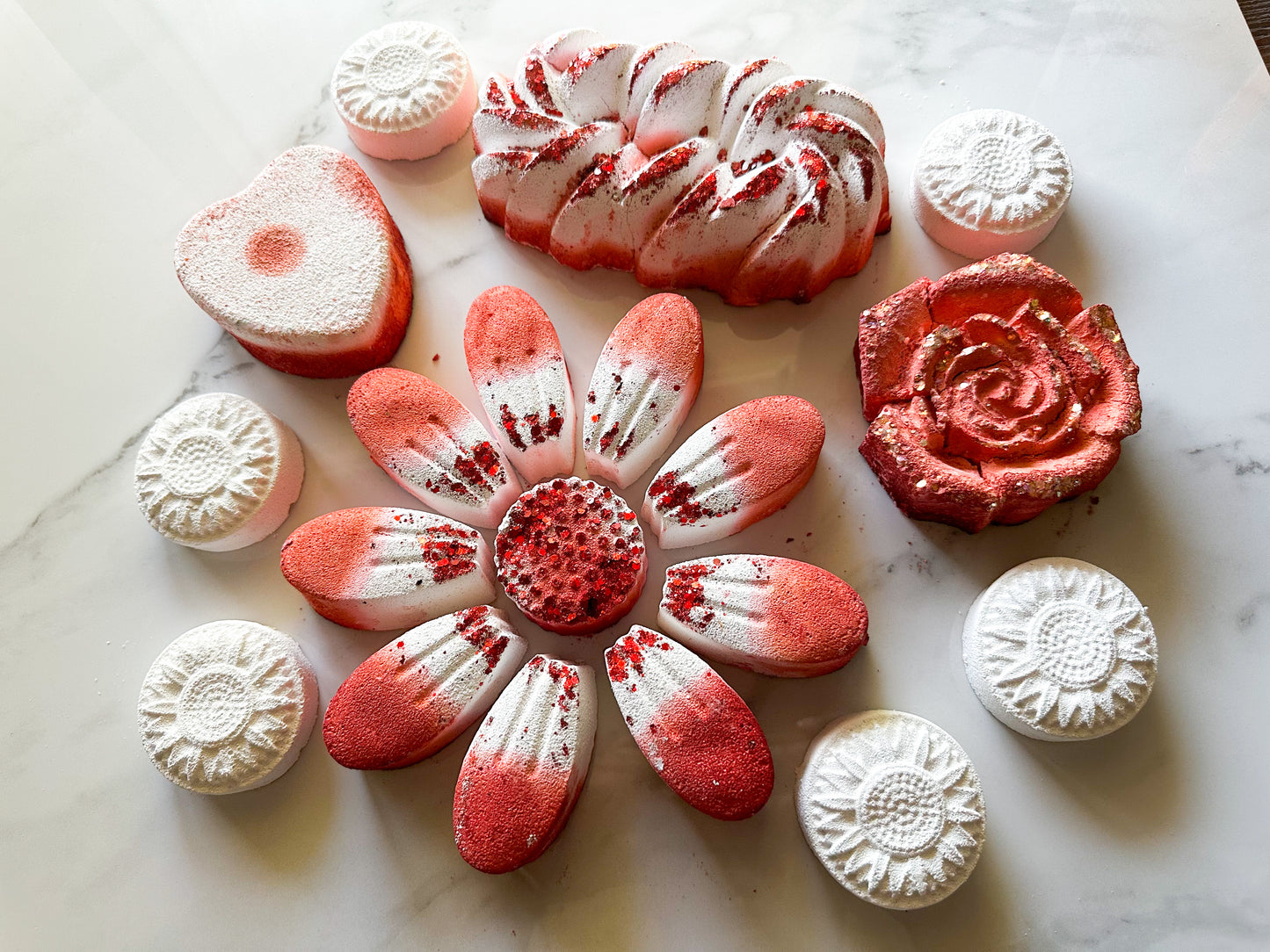 Candy Cane Swirls Mass Crush Set ( Set of 19 / Swirl Slab Cracked)