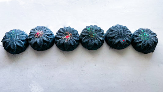 Black Glitter Round Flowers *Set of 6*