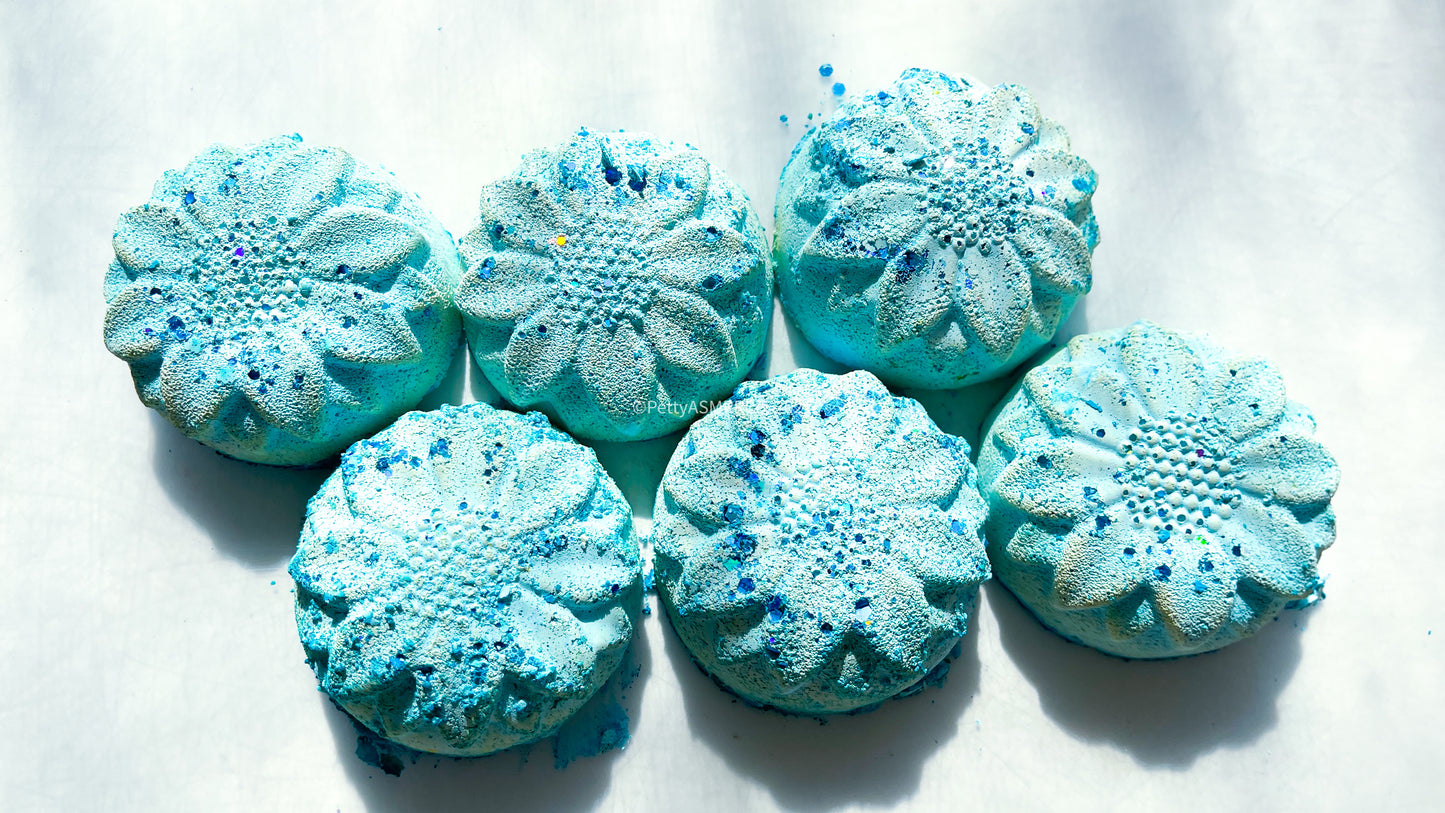Sky Blue Round Flowers *Set of 6*