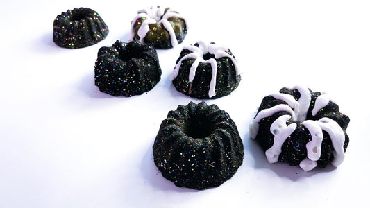 Drizzled Chocolate Cake Bundts * Set of 6 *