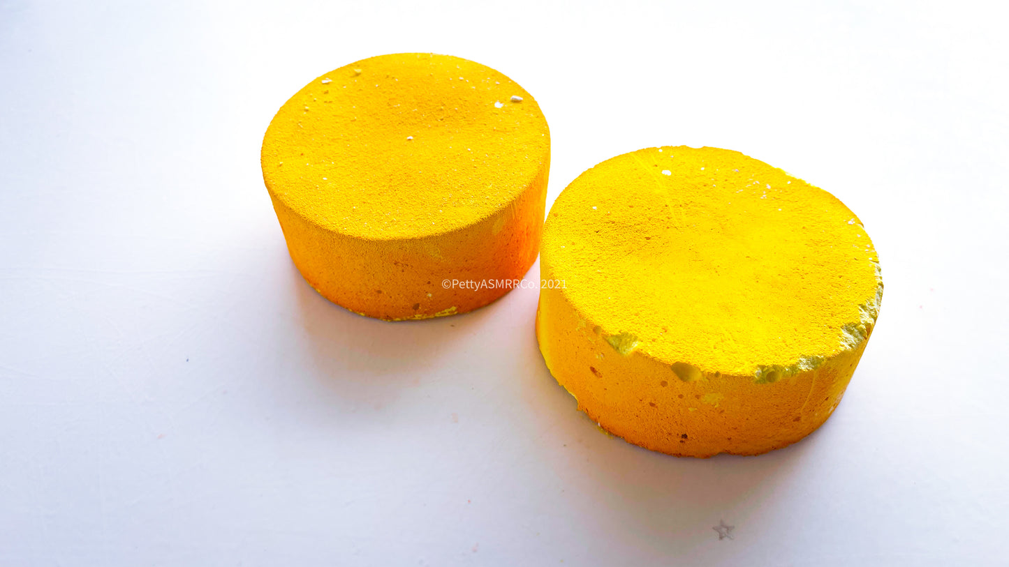 Fluffy Lemon Yellow Rounds (Set of 2)